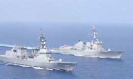 台媒爆料中美军舰视频,紧张局势一触即发