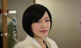 张彩玲爆料外国老公视频,引发网友热议